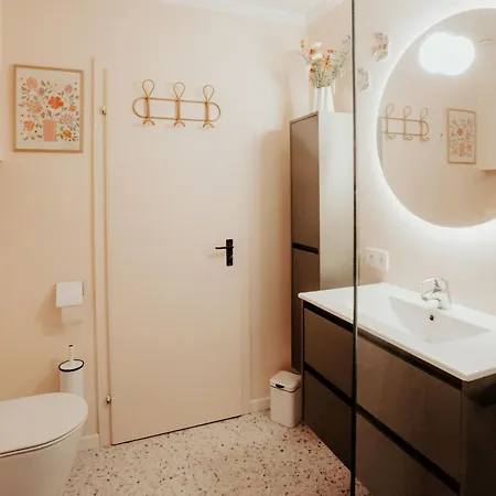 4 Seasons House Nyaraló